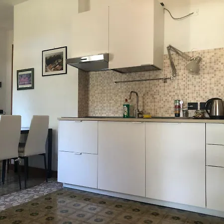 Lejlighed Nogarola - With Private Pool And Garden Costermano