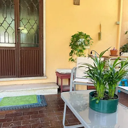 Apartment Nogarola - With Private Pool And Garden